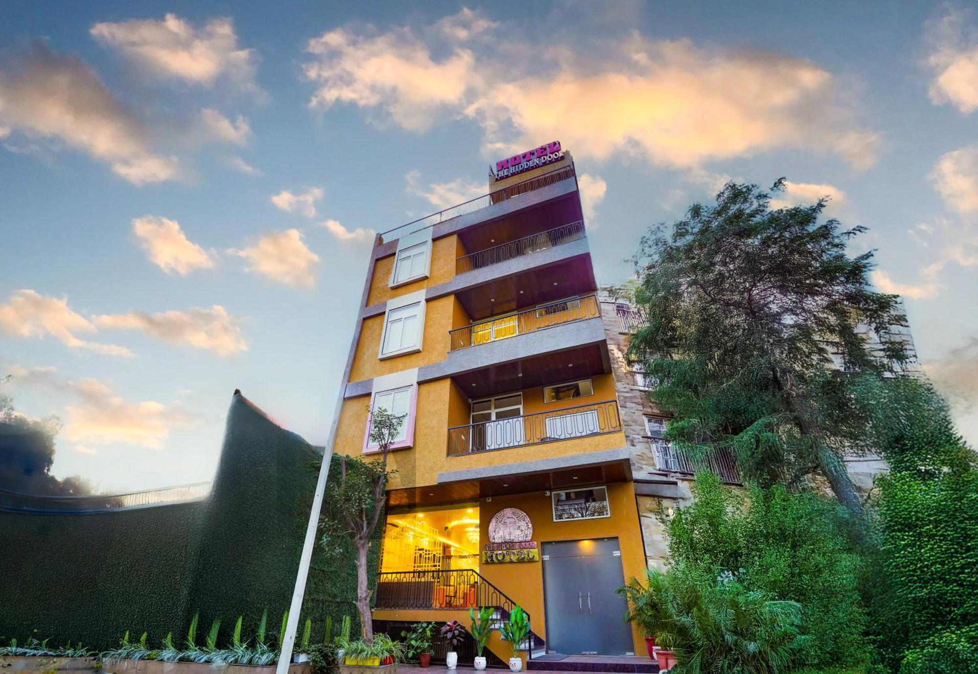 Hotel The Hidden Door-Near Jaipur Airport Exterior foto